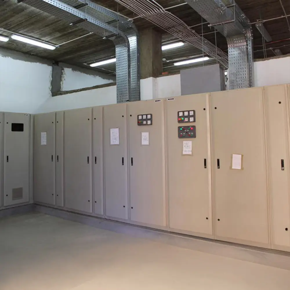 Low-voltage electrical switchgear room